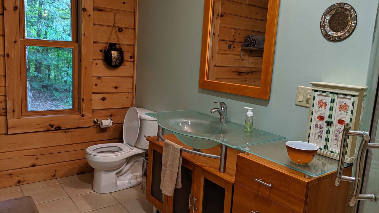 Photo of Bathroom in La Peche