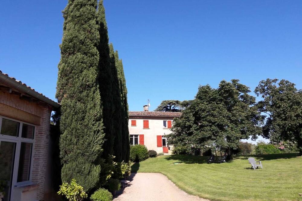 Photo of Outdoor in Leojac