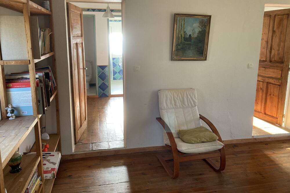 Photo of Bedroom in Leojac