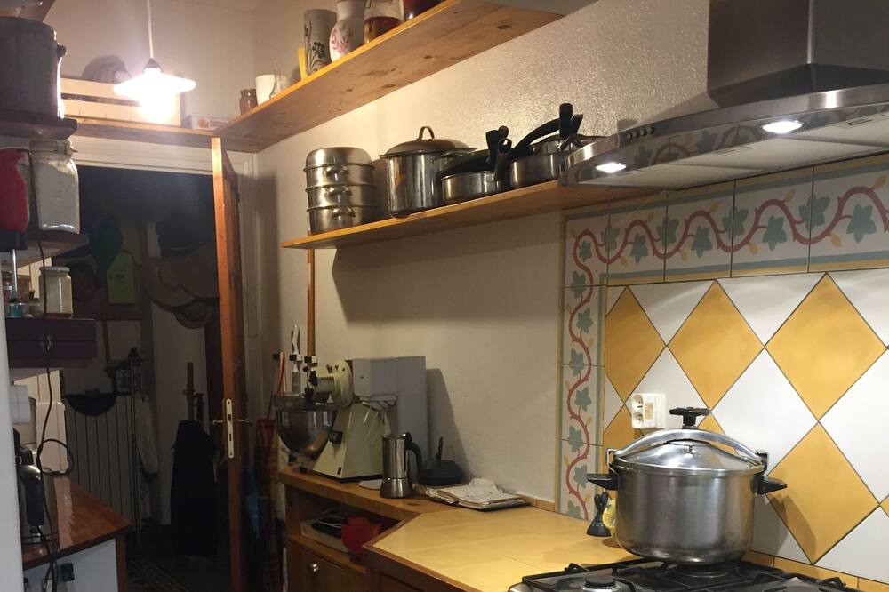 Photo of Kitchen in Leojac