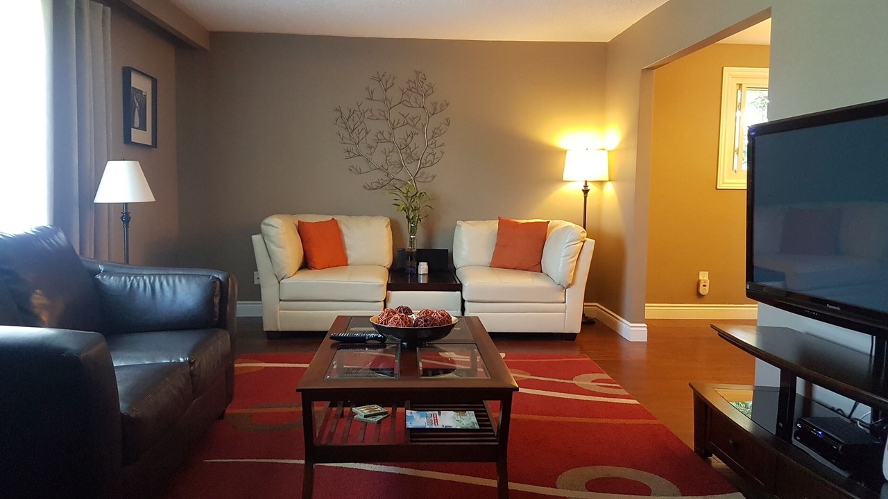 Photo of Livingroom in Lakeport