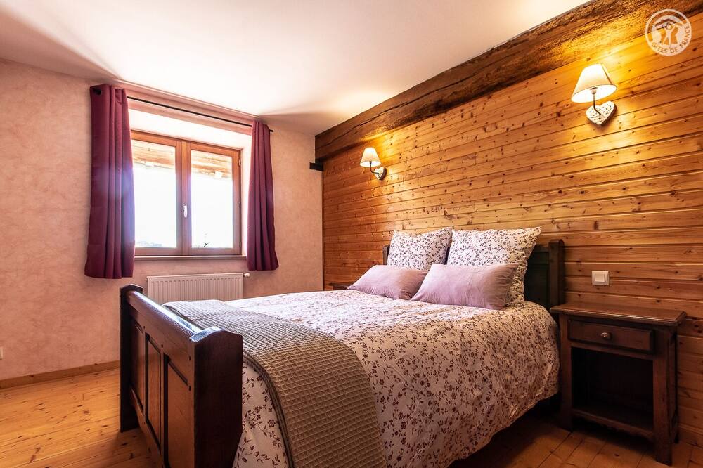 Photo of Bedroom in Beaubery