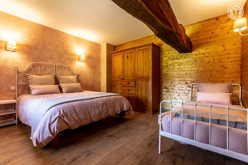 Photo of Bedroom in Beaubery