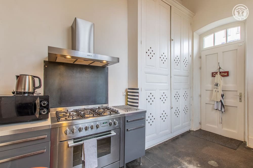 Photo of Kitchen in Saint-Gengoux-le-National