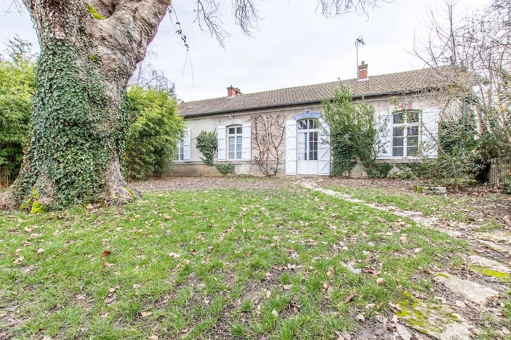 Photo of Others in Saint-Gengoux-le-National