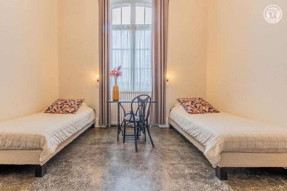 Photo of Bedroom in Saint-Gengoux-le-National