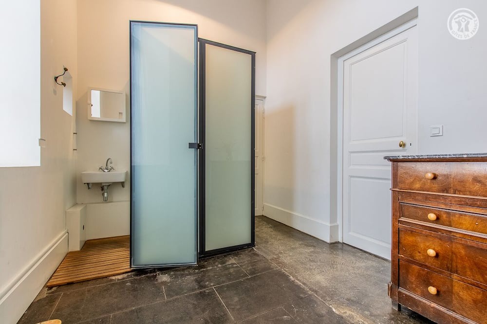 Photo of Bedroom in Saint-Gengoux-le-National