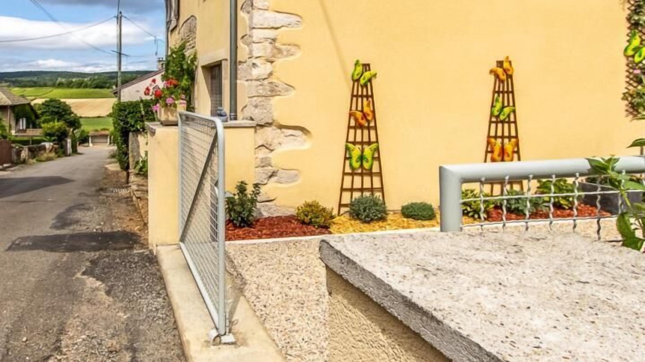 Photo of Outdoor in Grevilly