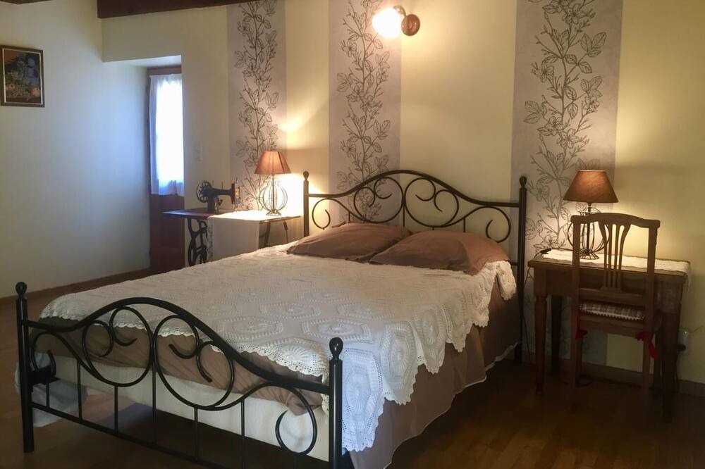 Photo of Bedroom in Baron