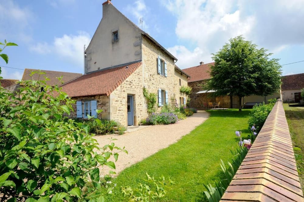 Photo of Outdoor in Baron