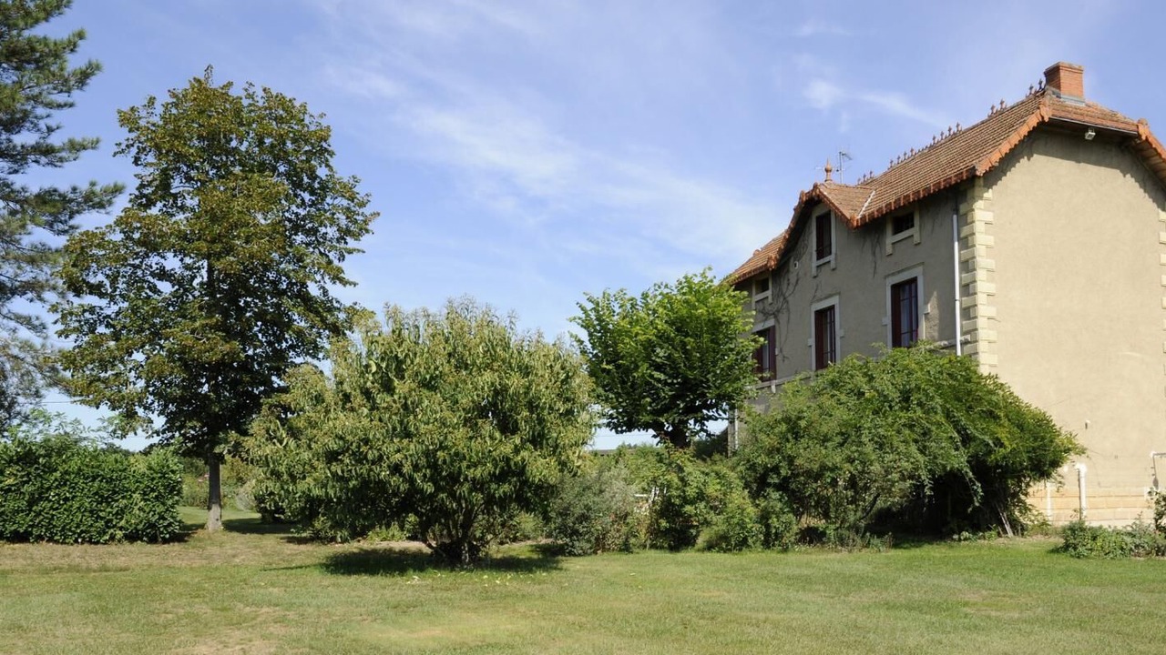 Photo of Outdoor in Chenay-le-Chatel