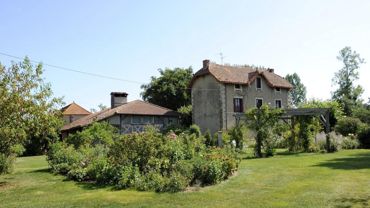 Photo of Outdoor in Chenay-le-Chatel