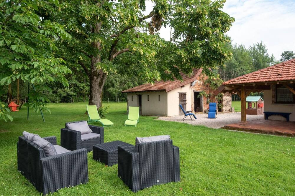 Photo of Outdoor in Frontenaud