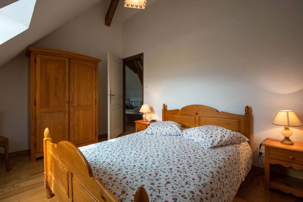 Photo of Bedroom in Frontenaud