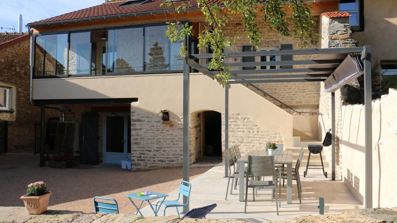 Photo of Patio Balcony in Chateau