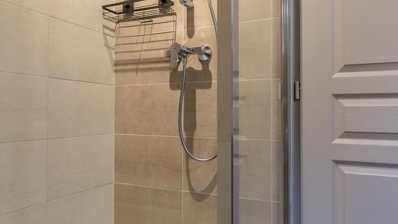 Photo of Others in Chateau