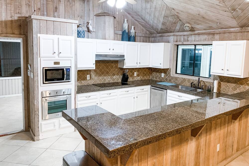 Photo of Kitchen in Cedar Lane