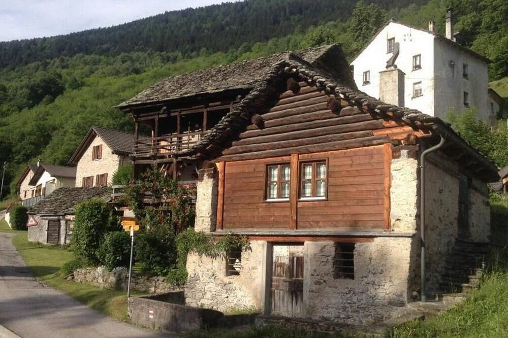 Photo of Outdoor in Acquarossa