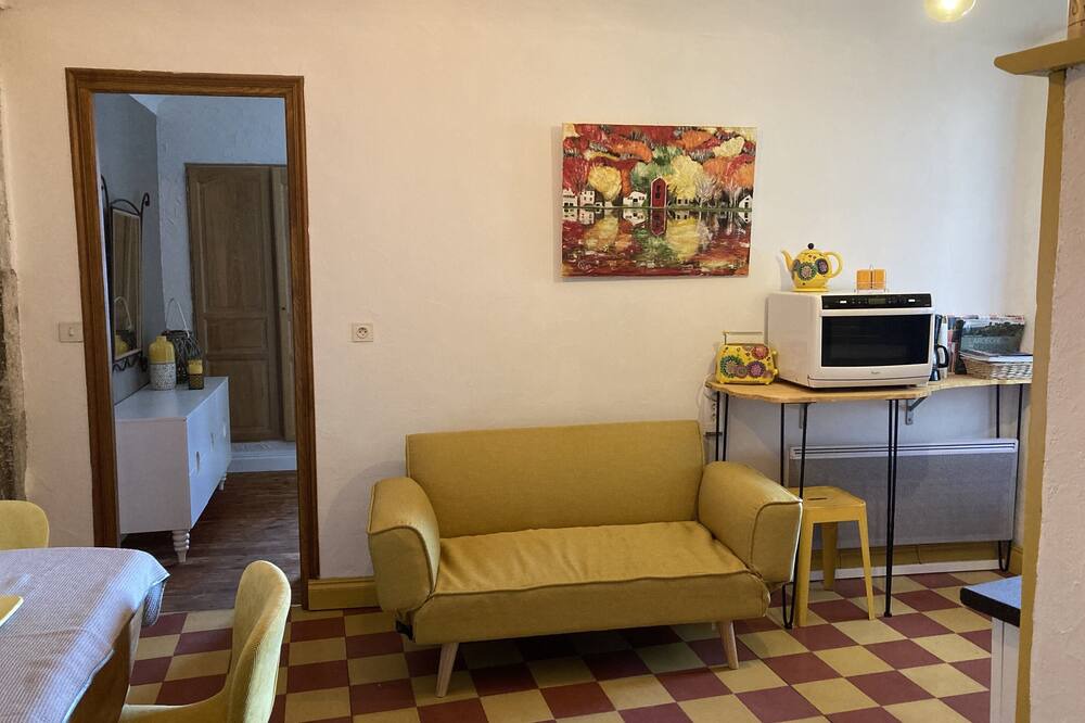 Photo of Livingroom in Chandolas