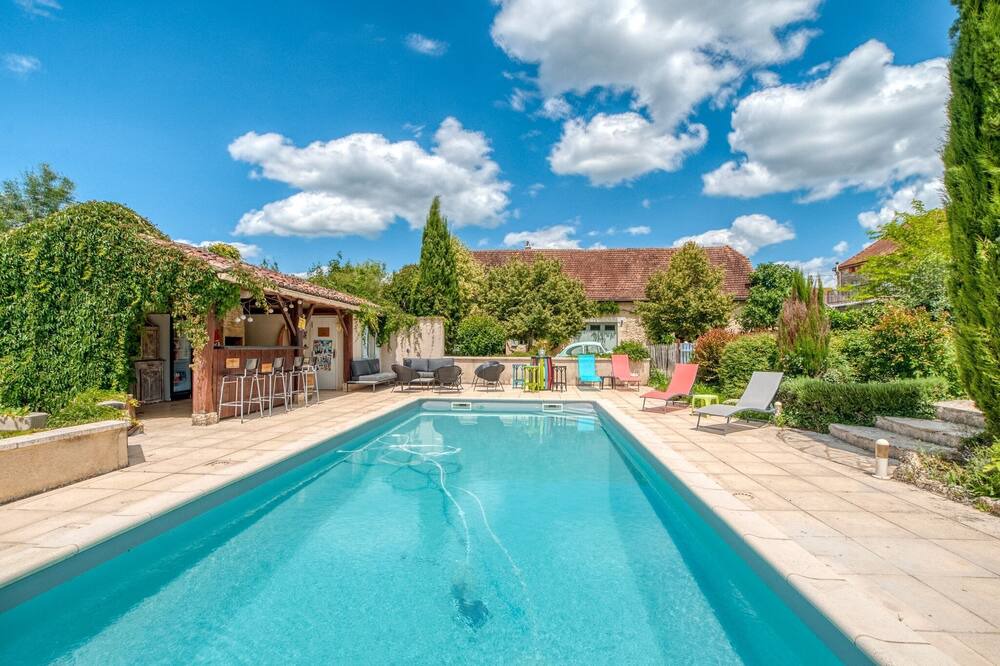 Photo of Outdoor in Degagnac