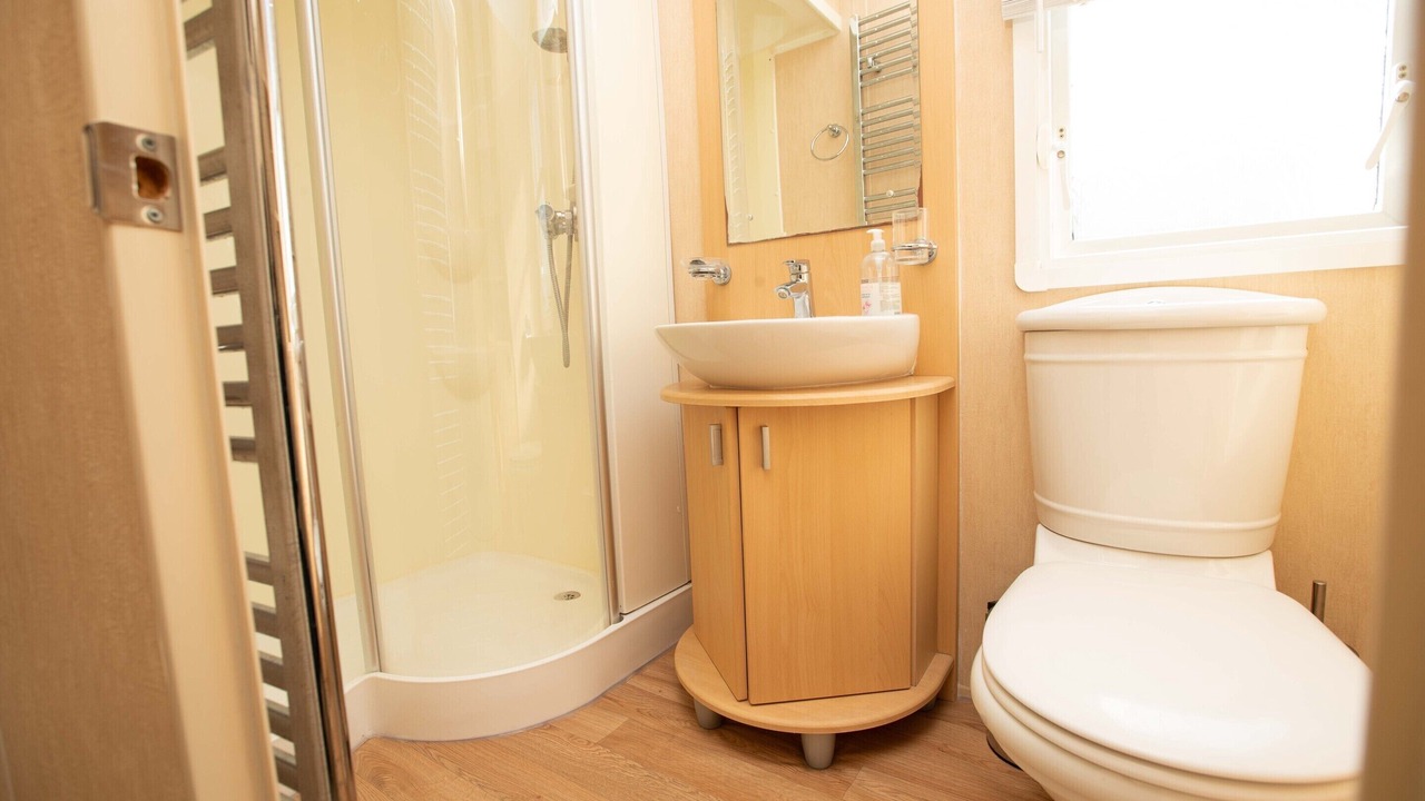 Photo of Bathroom in Chapel Saint Leonards