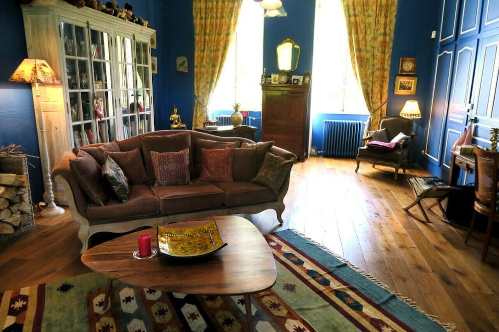 Photo of Livingroom in Lavault-de-Fretoy