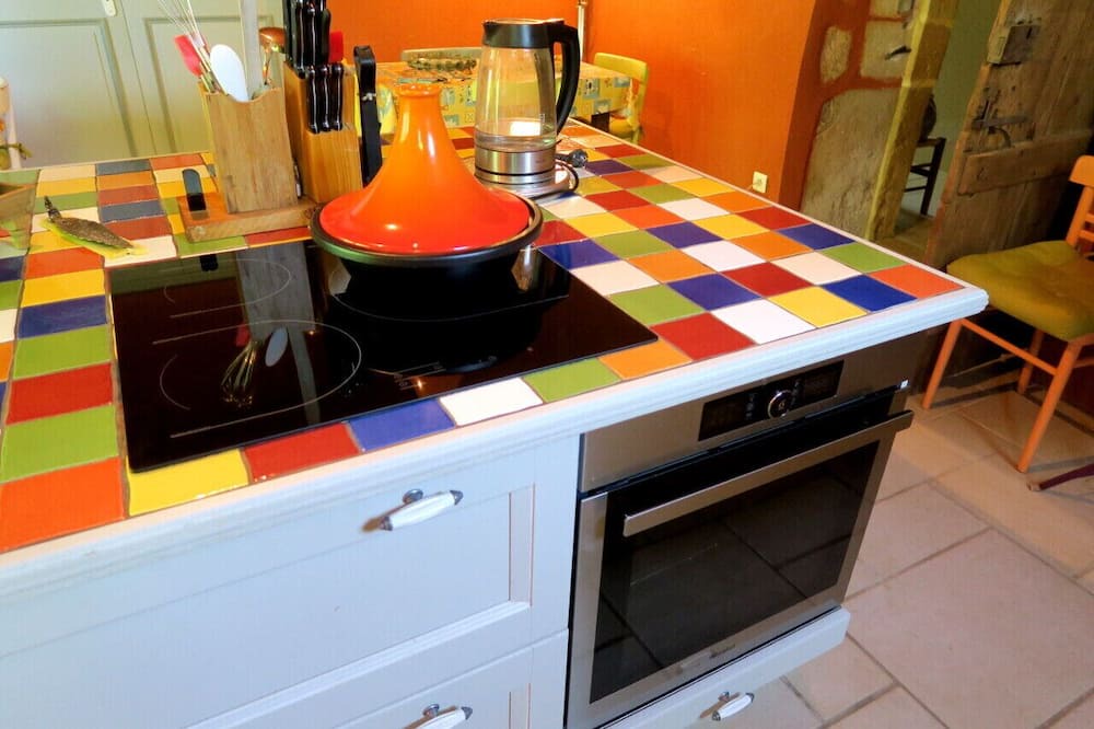 Photo of Kitchen in Lavault-de-Fretoy