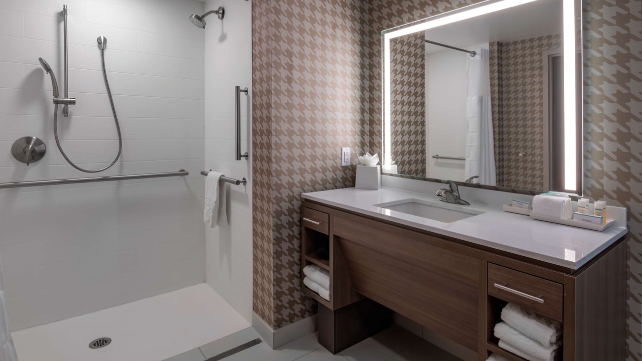 Photo of Bathroom in South Central Omaha