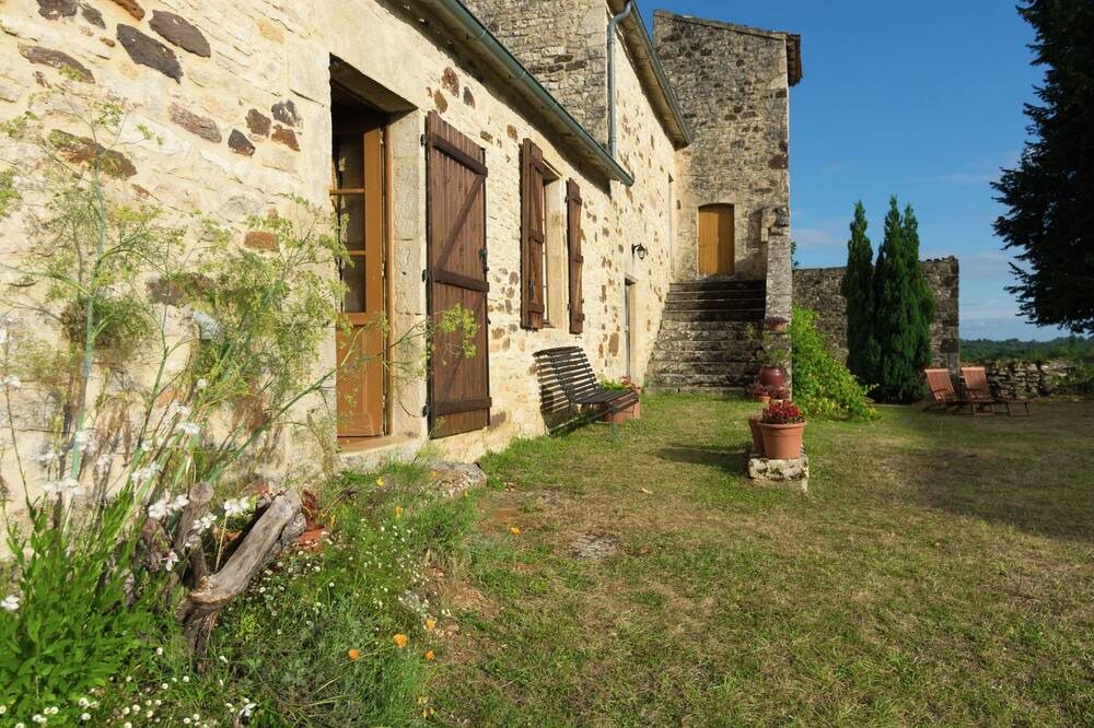 Photo of Outdoor in Montclera