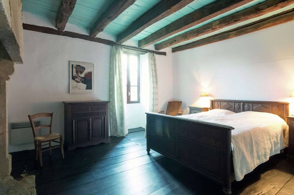 Photo of Bedroom in Montclera