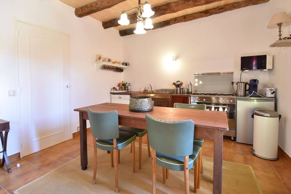 Photo of Kitchen in Montclera