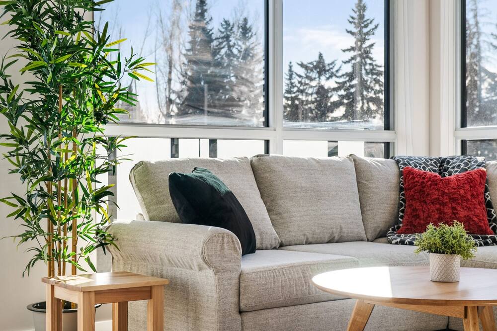 Photo of Livingroom in Southwest Calgary