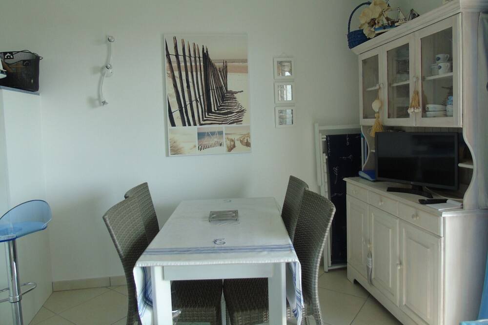 Photo of Kitchen in Saint-Jean-de-Monts