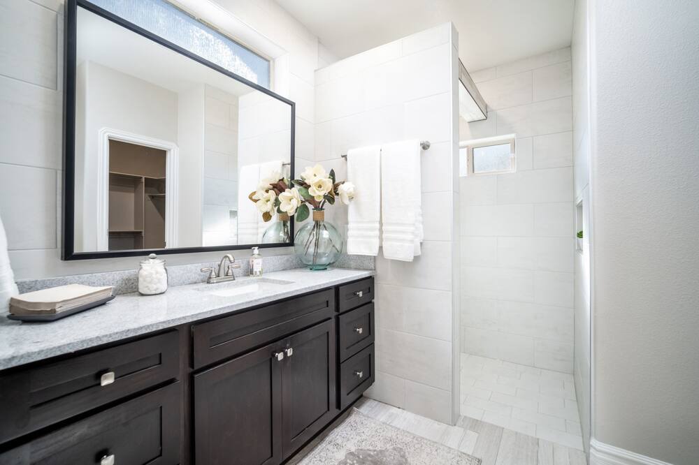 Photo of Bathroom in Socorro