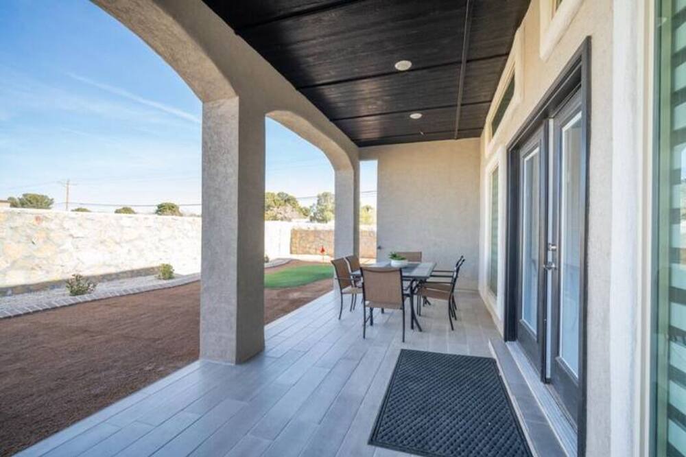 Photo of Patio Balcony in Horizon City