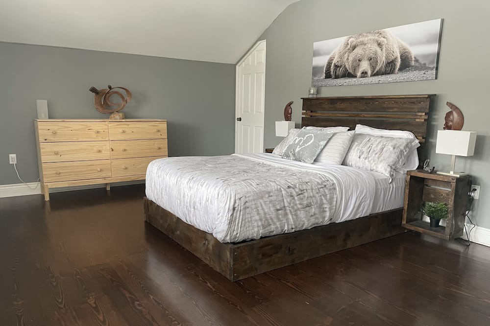 Photo of Bedroom in Val-des-Monts