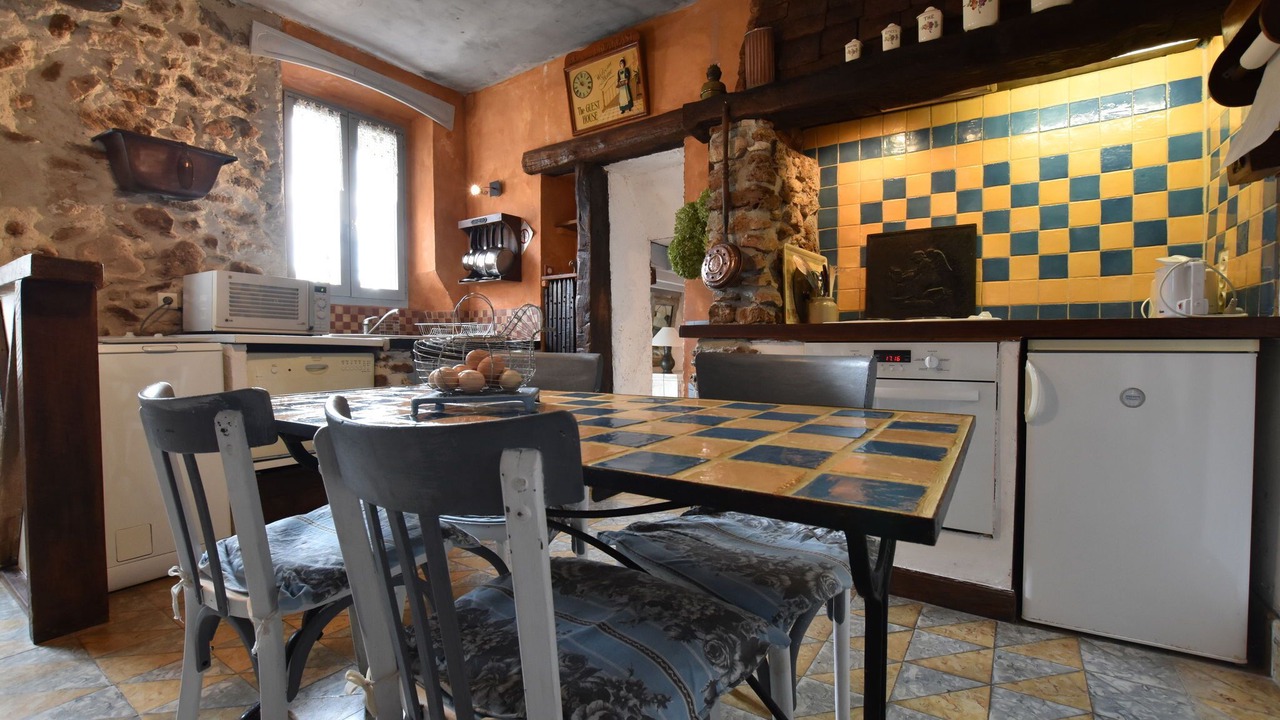Photo of Kitchen in Mezy-Moulins