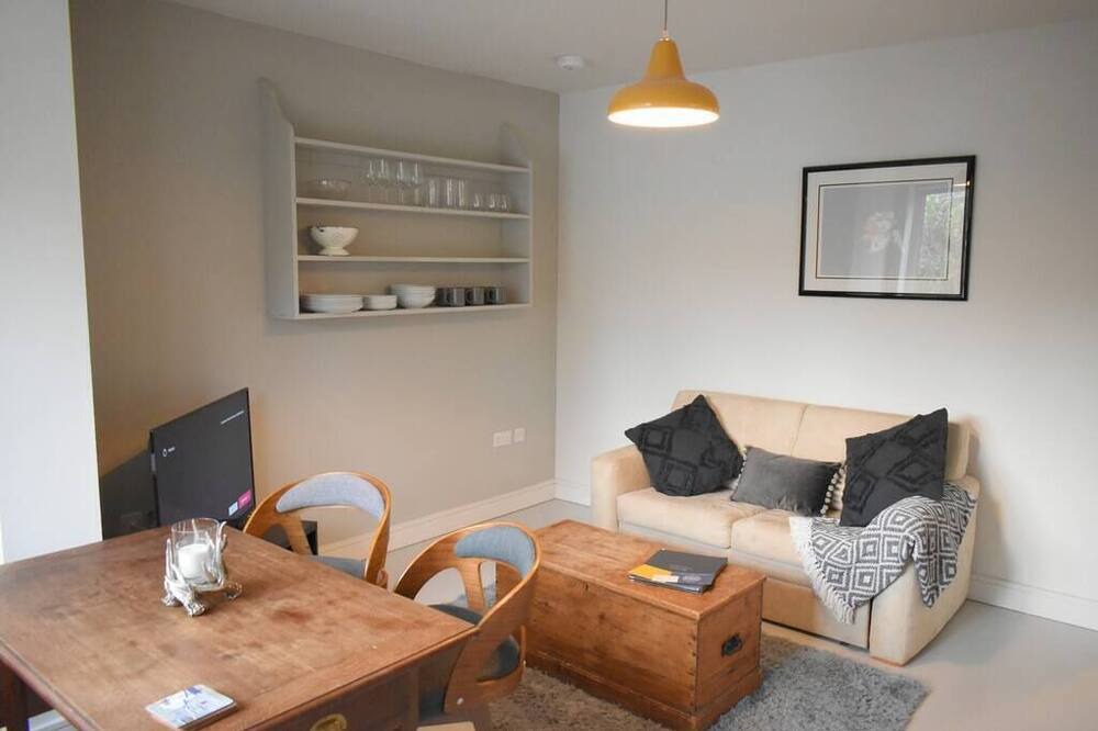 Photo of Livingroom in Loughborough