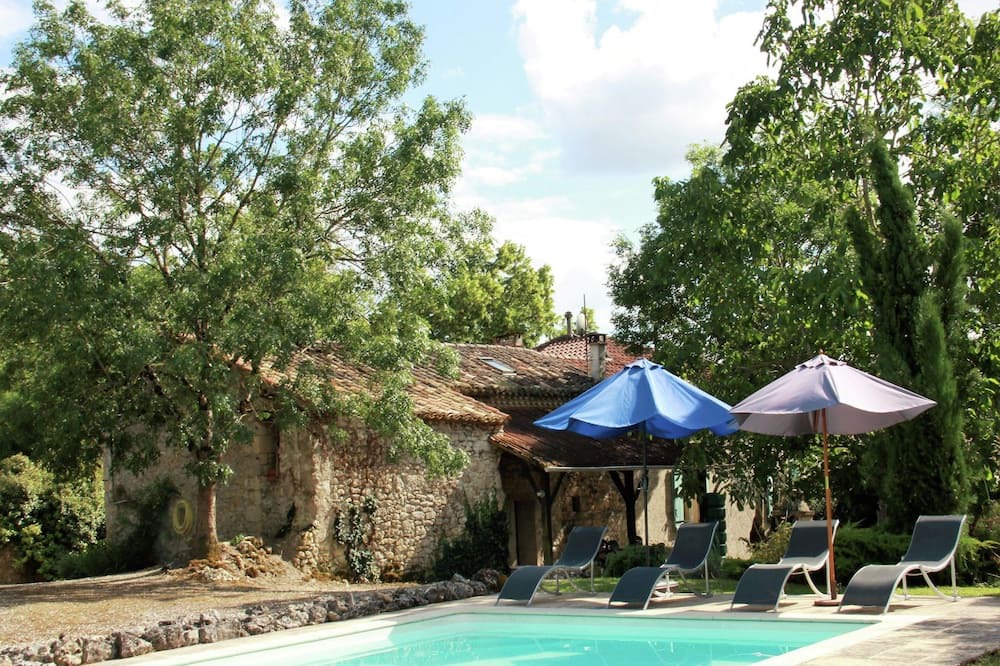Photo of Outdoor in Bourg-de-Visa