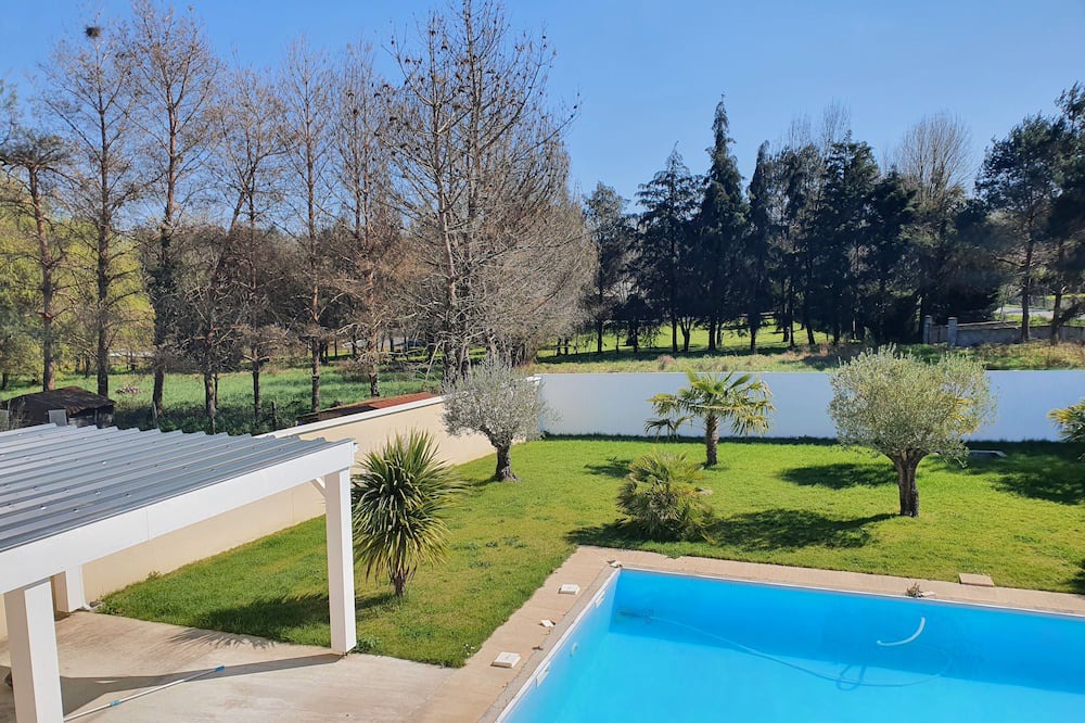 Photo of Outdoor in Galgon