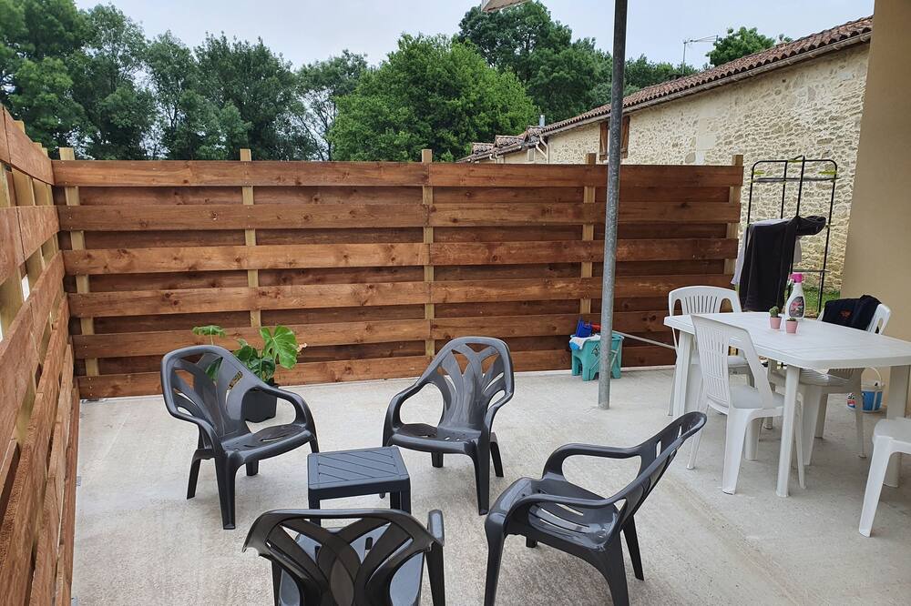 Photo of Patio Balcony in Galgon