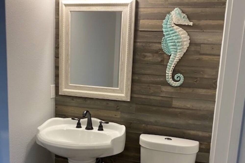 Photo of Bathroom in City-by-the Sea