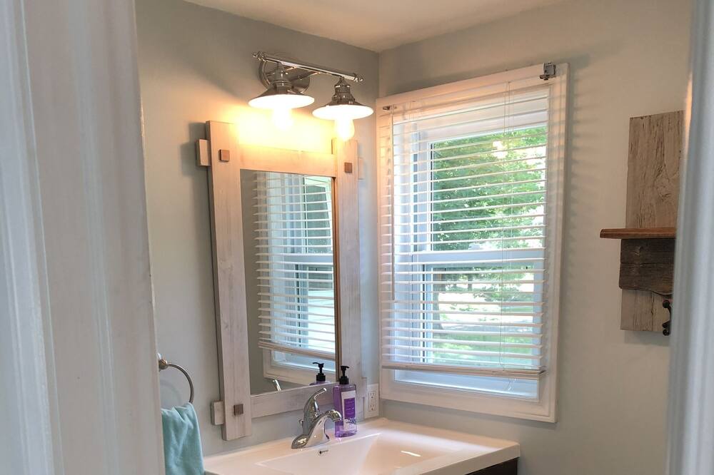 Photo of Bathroom in Kirkfield