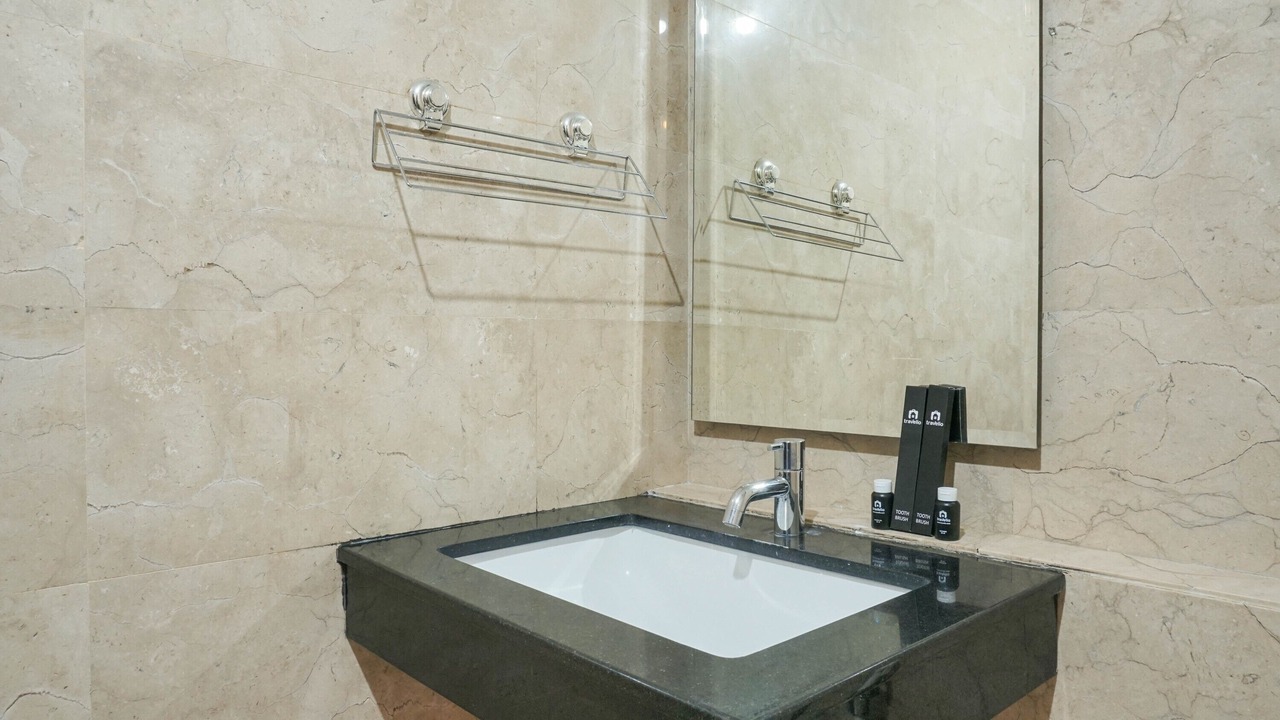 Photo of Bathroom in Pancoran