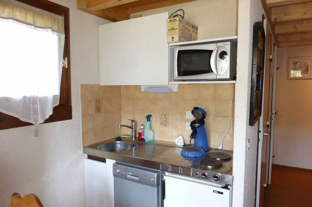 Photo of Kitchen in Demi-Quartier