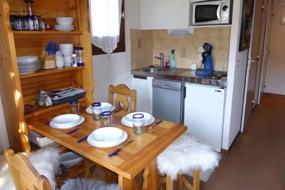 Photo of Kitchen in Demi-Quartier
