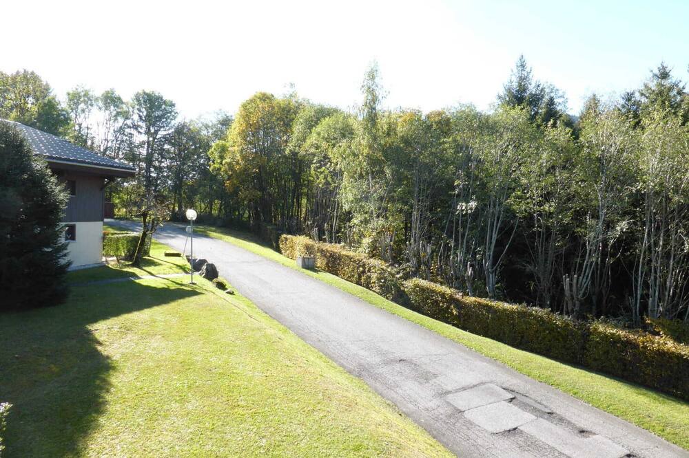 Photo of Outdoor in Demi-Quartier