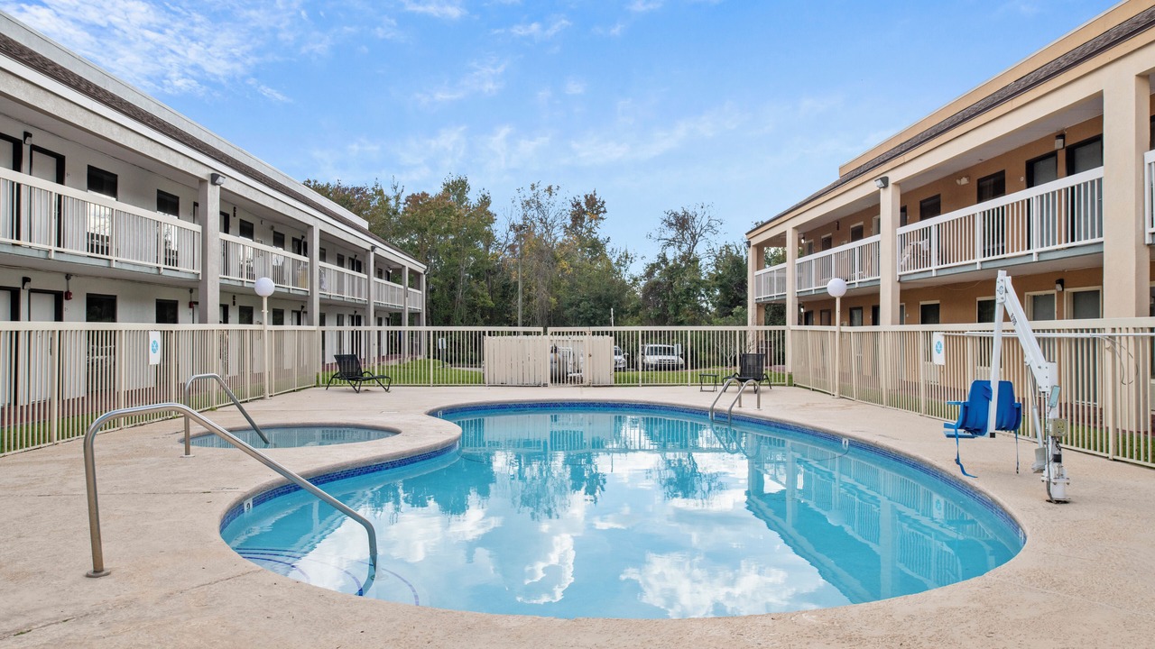 Photo of Outdoor in Kingsland