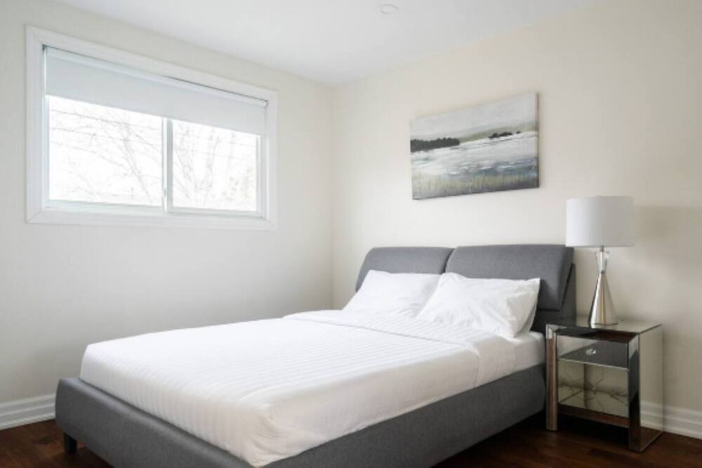 Photo of Bedroom in Hamilton