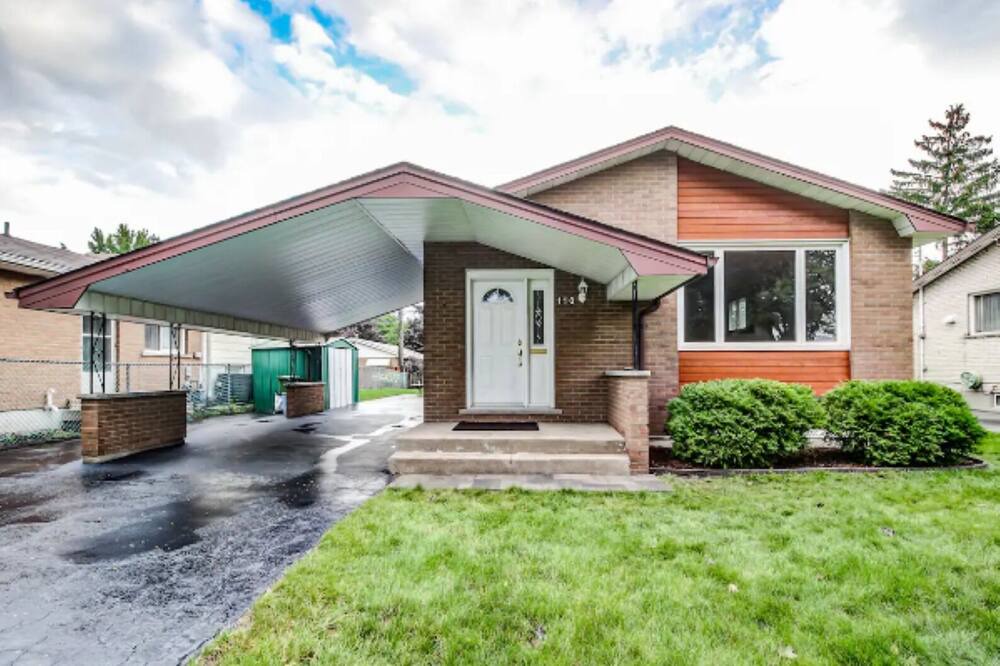Photo of Outdoor in Hamilton